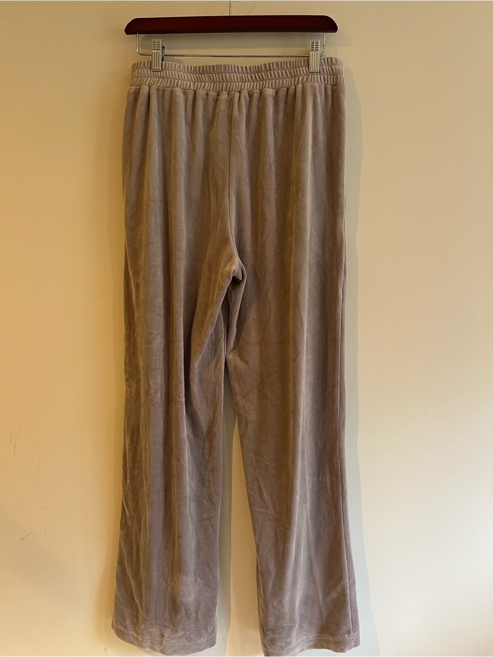 Women's Taupe Wide-Leg Velour Pants - Picture 2 of 2